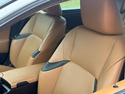 2022 Lexus ES 350