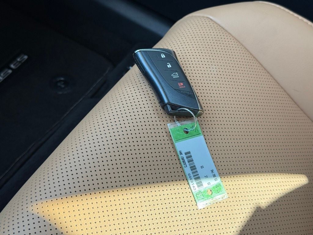 2023 Lexus ES 350 L/Certified Unlimited Mile Warranty