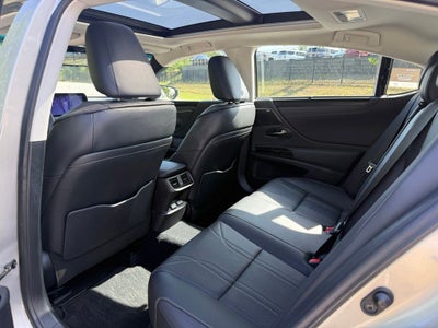2023 Lexus ES 350 Ultra Luxury
