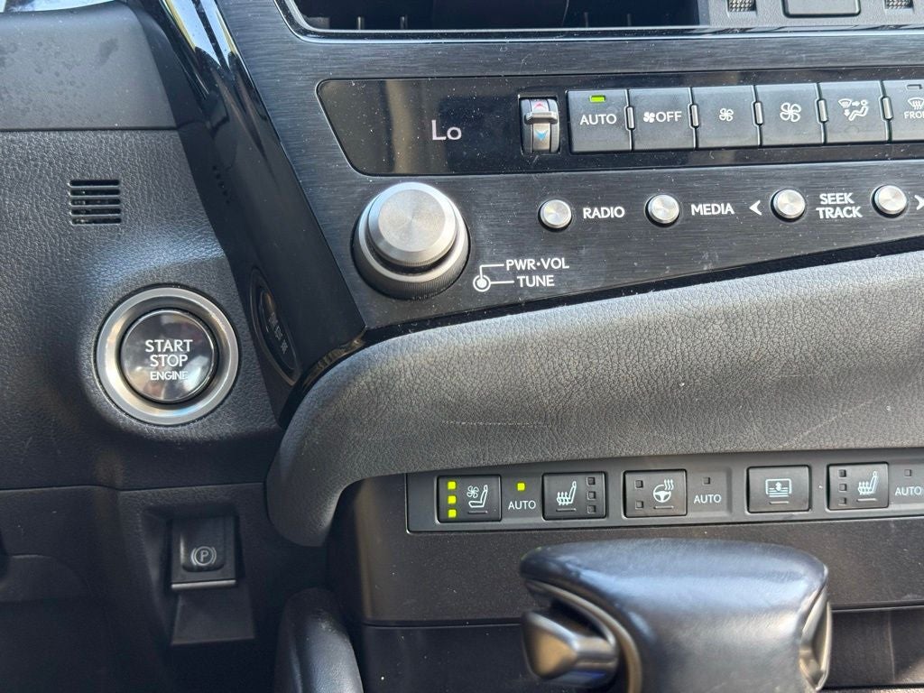 2023 Lexus ES 350 Ultra Luxury