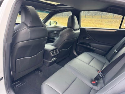 2025 Lexus ES 350 F Sport Navigation L/Certified Unlimited Mile Warranty