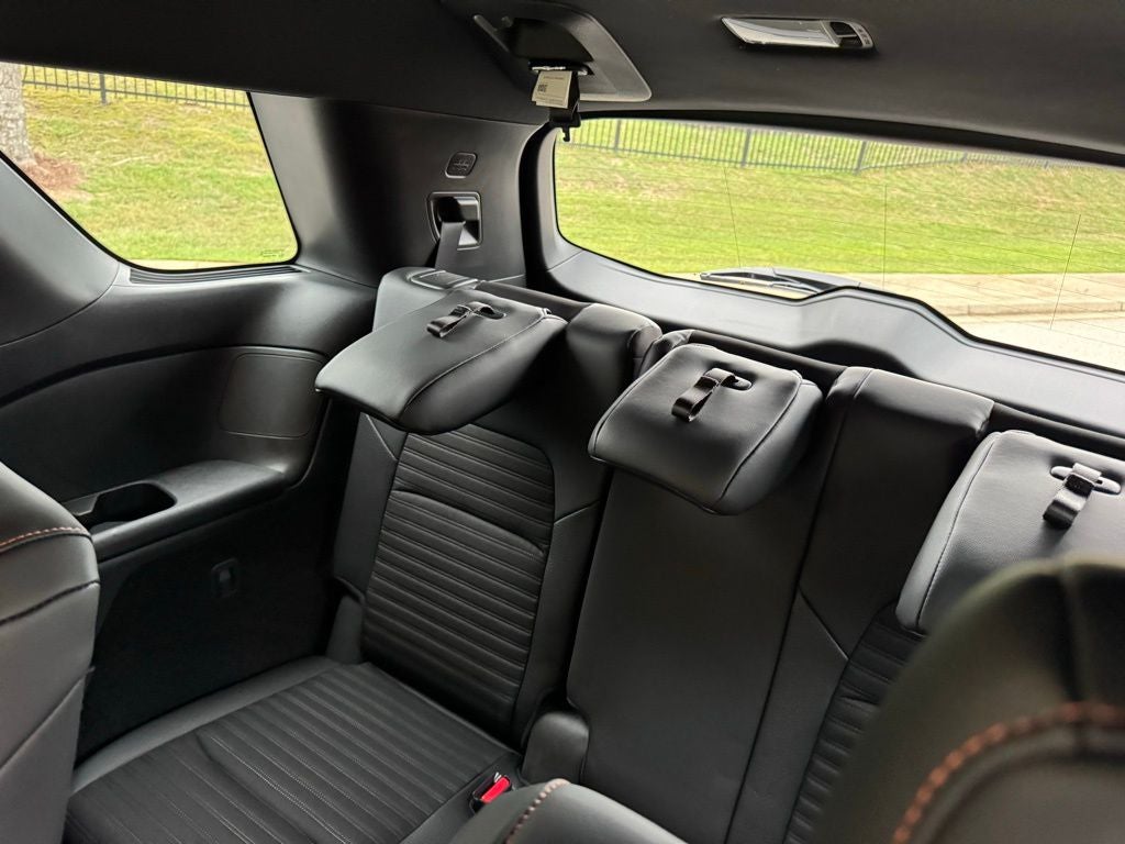 2025 Nissan Pathfinder Rock Creek Second Row Captain Chairs