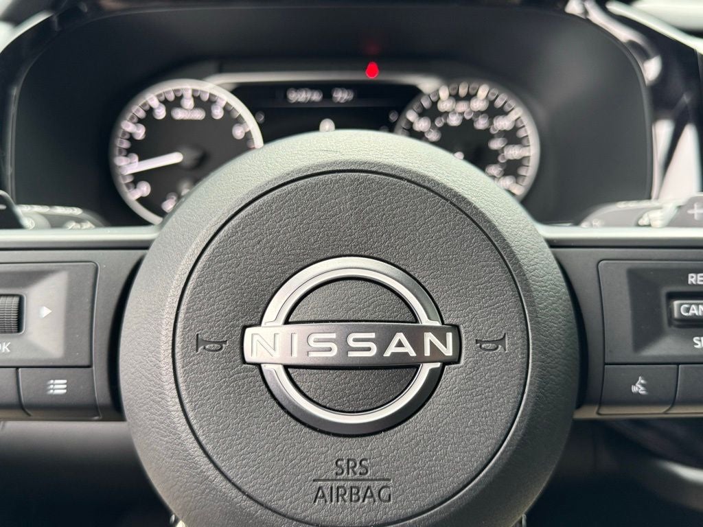 2025 Nissan Pathfinder Rock Creek Second Row Captain Chairs