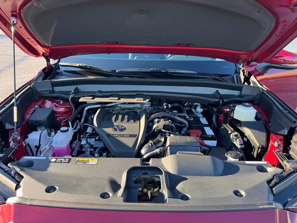 2025 Toyota Grand Highlander LE