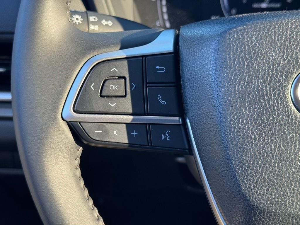 2025 Toyota Grand Highlander LE