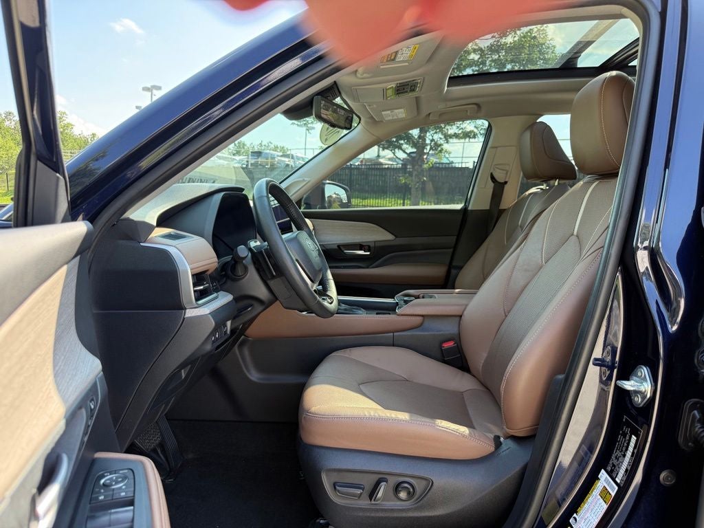 2024 Toyota Grand Highlander Platinum All Wheel Drive