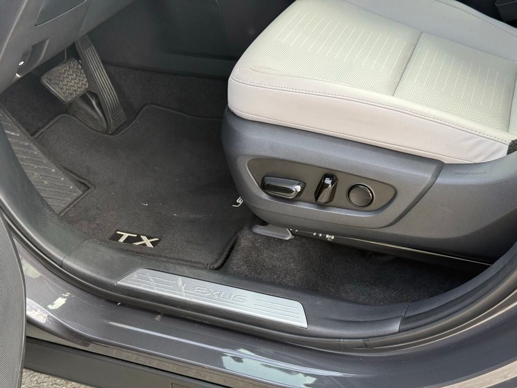 2025 Lexus TX 350 Premium Convenience Technology Navigation L/Certified Unli