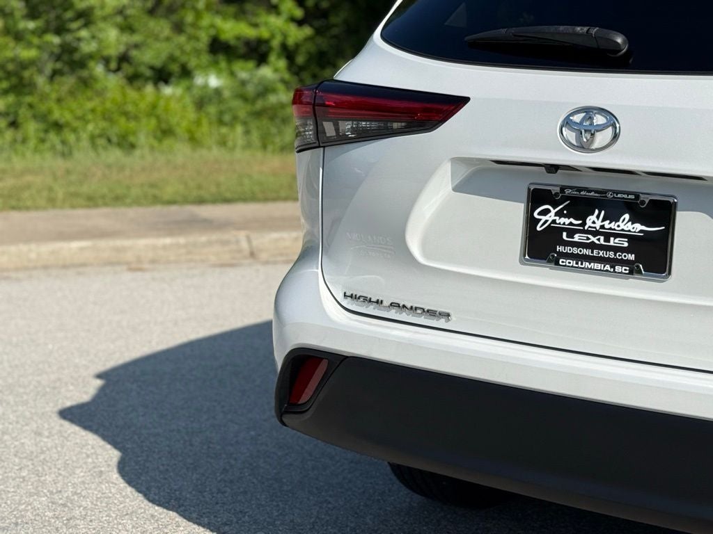 2023 Toyota Highlander XLE