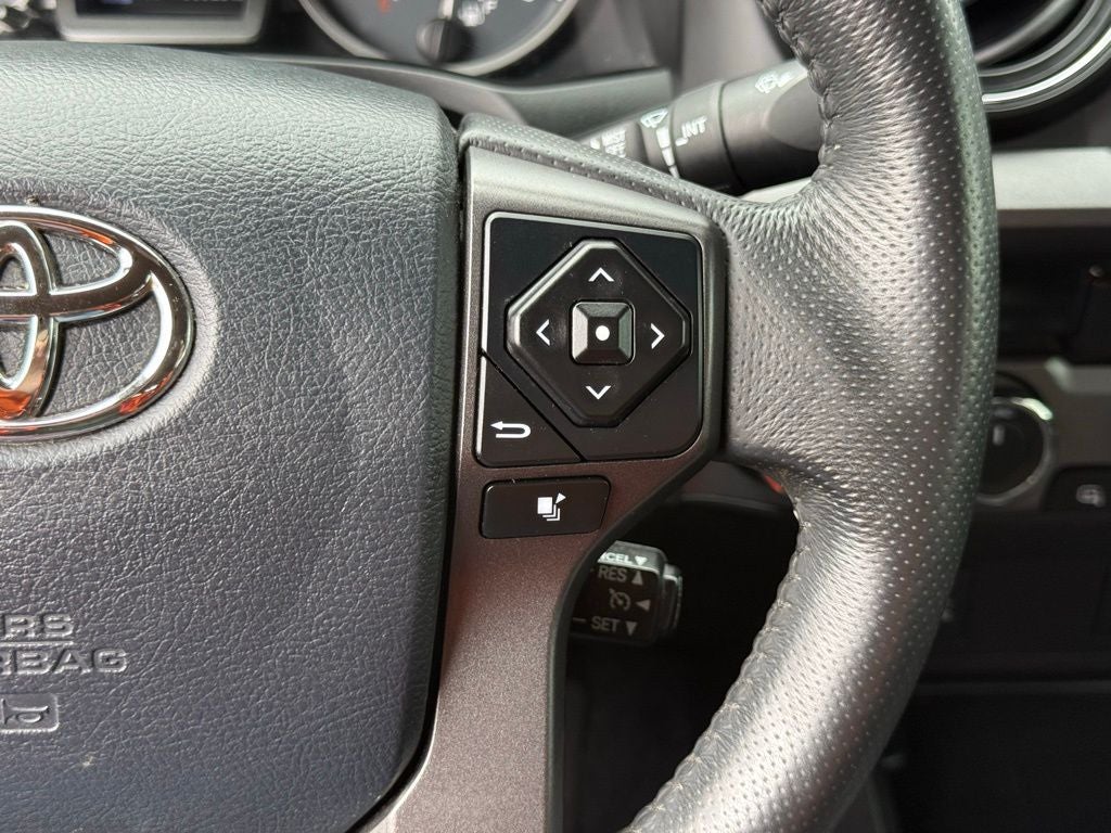 2017 Toyota Tacoma TRD Off-Road V6 Tow Package