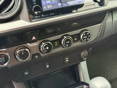 2017 Toyota Tacoma TRD Off-Road V6 Tow Package