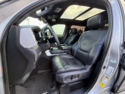 2023 Toyota Tundra Platinum 14-in. Toyota Audio Multimedia w/ Apple CarPlay an