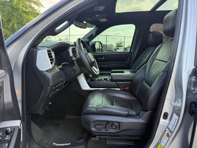2023 Toyota Tundra Platinum 14-in. Toyota Audio Multimedia w/ Apple CarPlay an