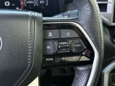 2023 Toyota Tundra Platinum 14-in. Toyota Audio Multimedia w/ Apple CarPlay an