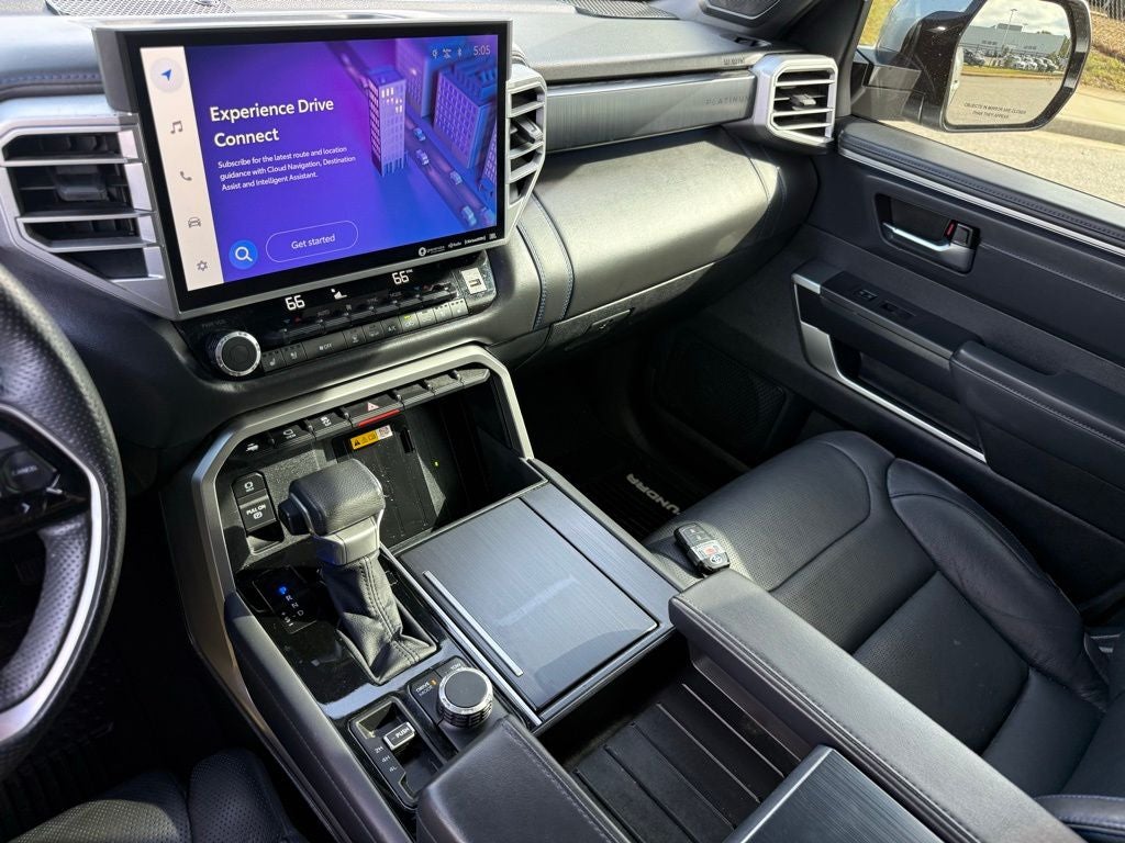 2023 Toyota Tundra Platinum 14-in. Toyota Audio Multimedia w/ Apple CarPlay an
