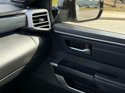2023 Toyota Tundra Platinum 14-in. Toyota Audio Multimedia w/ Apple CarPlay an