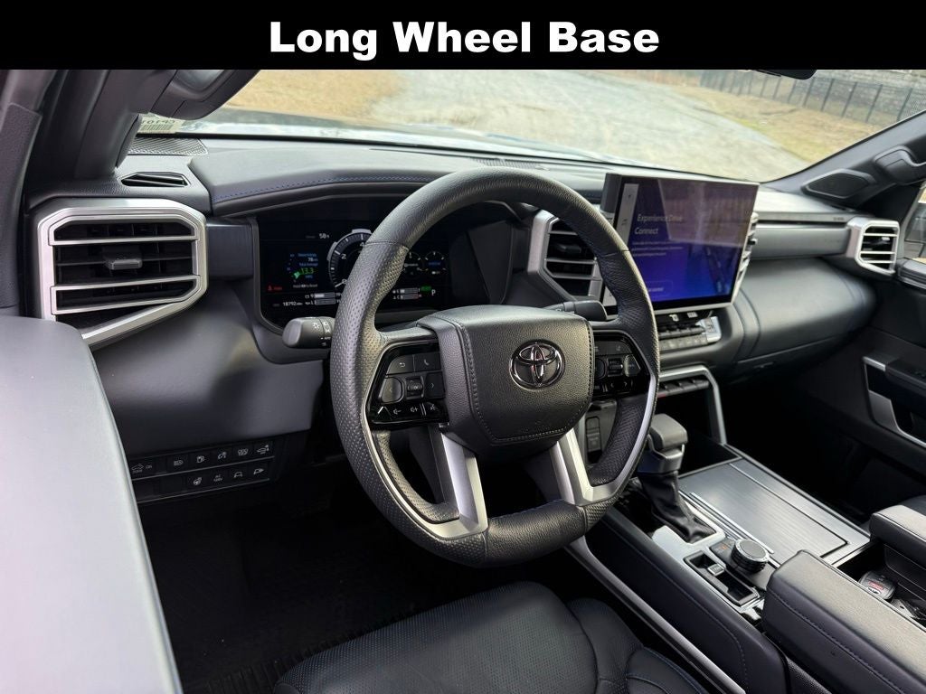 2025 Toyota Tundra Hybrid Platinum 437 hp/583 lb-ft 10-Spd Auto Trans with Sequential