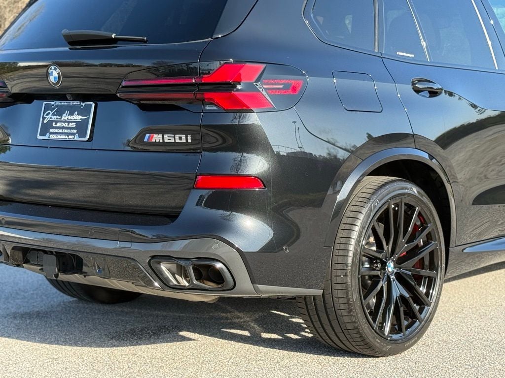 2025 BMW X5 M60i