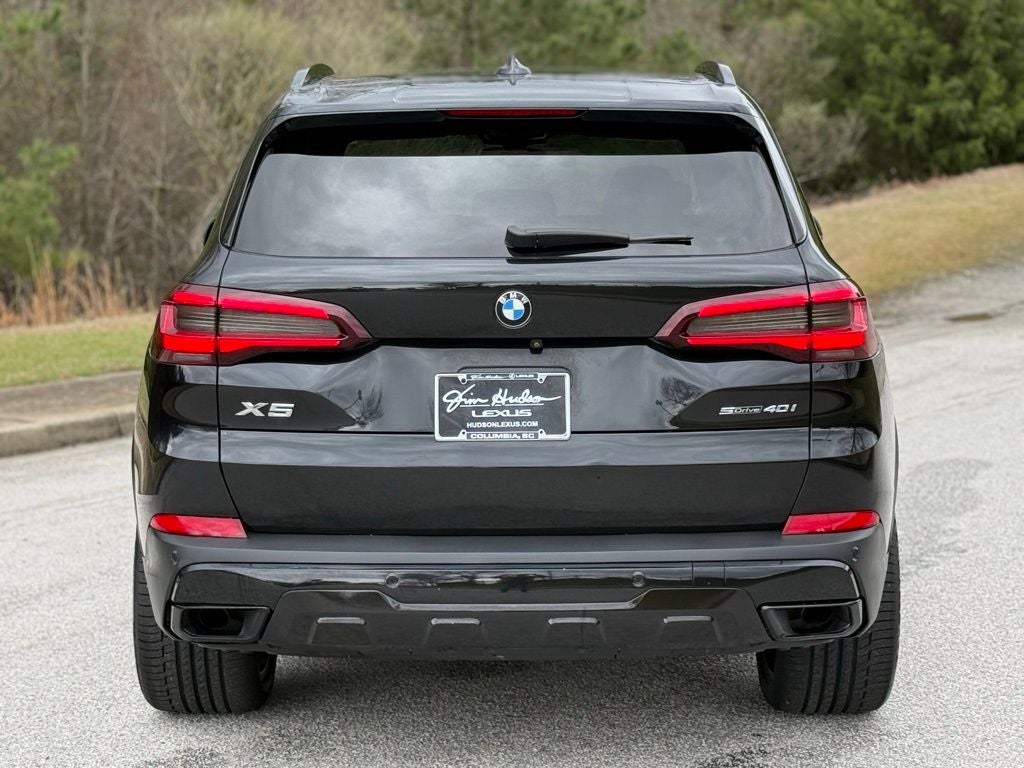2022 BMW X5 sDrive40i Luxury Professional Driver Assist Package