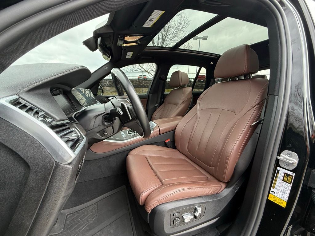 2022 BMW X5 sDrive40i Luxury Professional Driver Assist Package