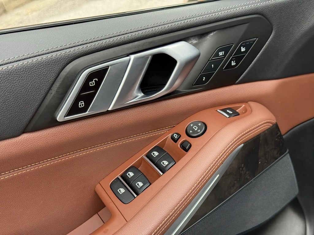 2022 BMW X5 sDrive40i Luxury Professional Driver Assist Package