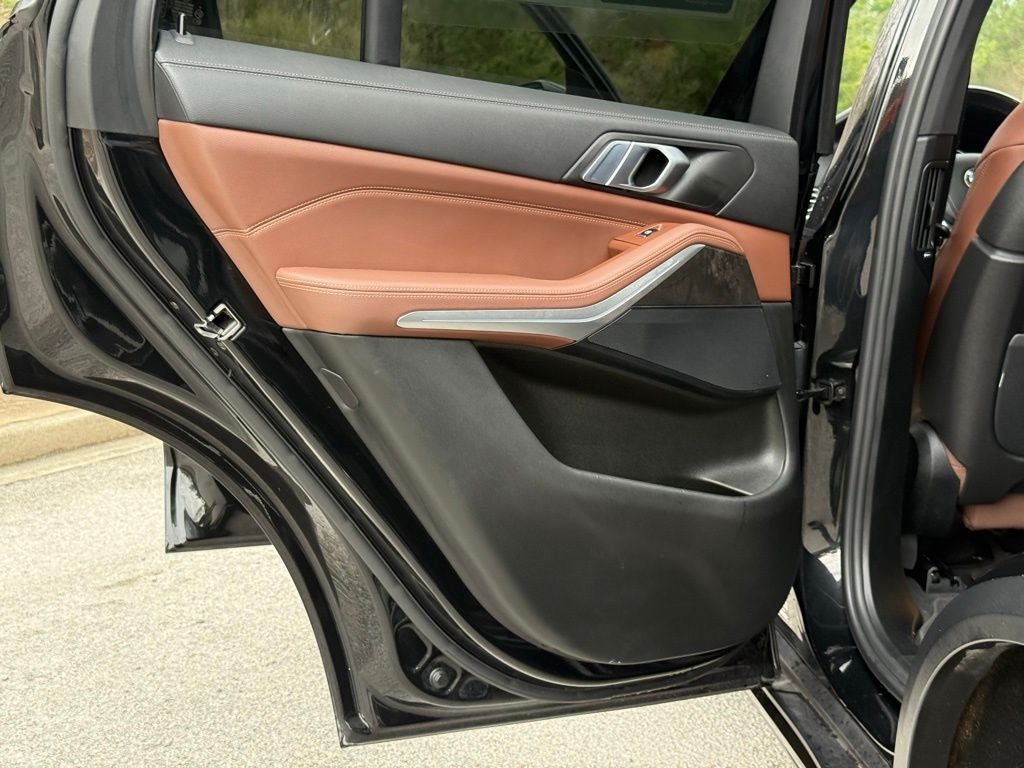 2022 BMW X5 sDrive40i Luxury Professional Driver Assist Package