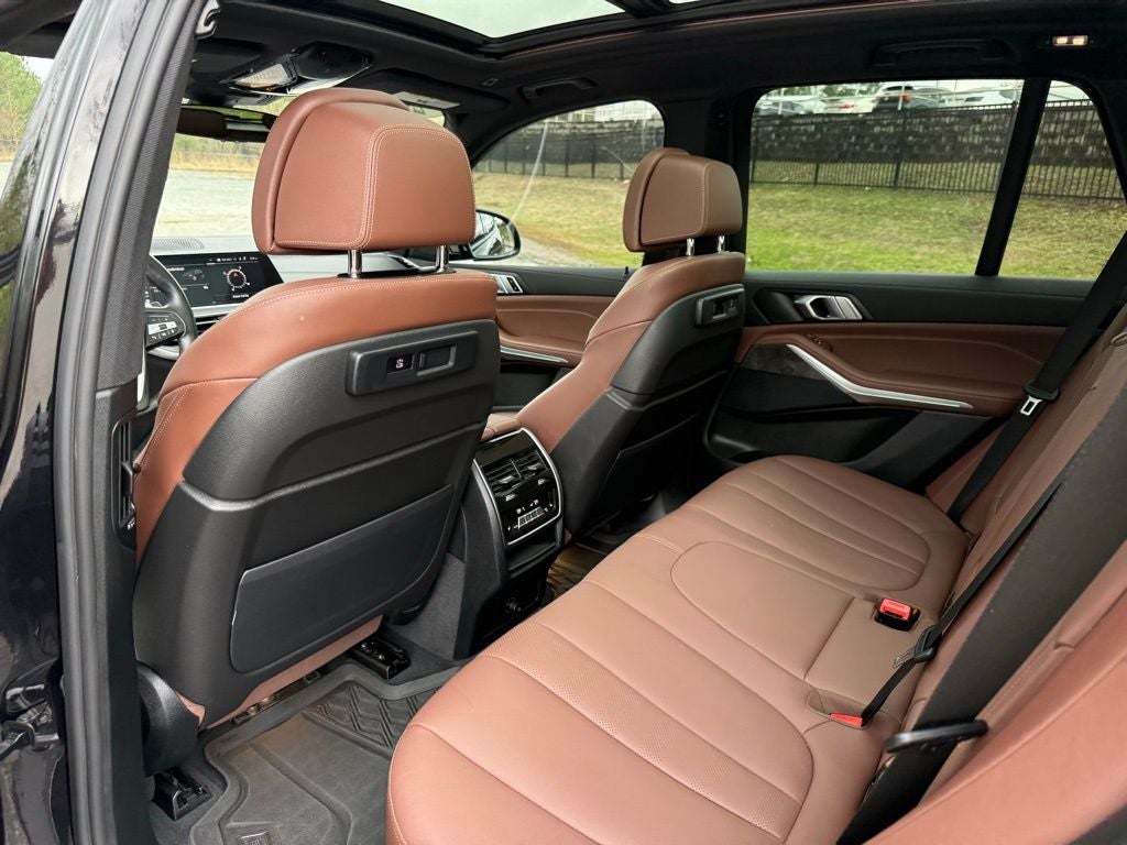 2022 BMW X5 sDrive40i Luxury Professional Driver Assist Package