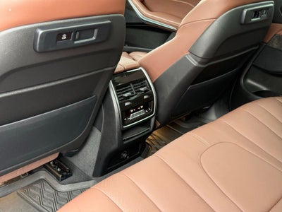 2022 BMW X5 sDrive40i Luxury Professional Driver Assist Package