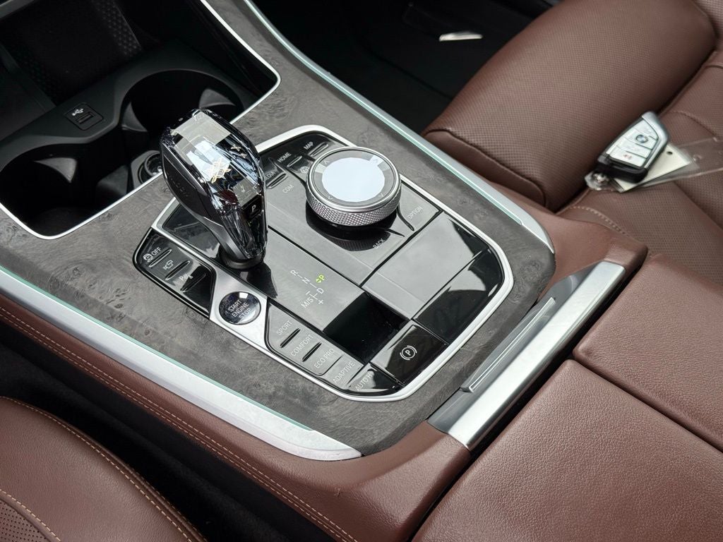 2022 BMW X5 sDrive40i Luxury Professional Driver Assist Package