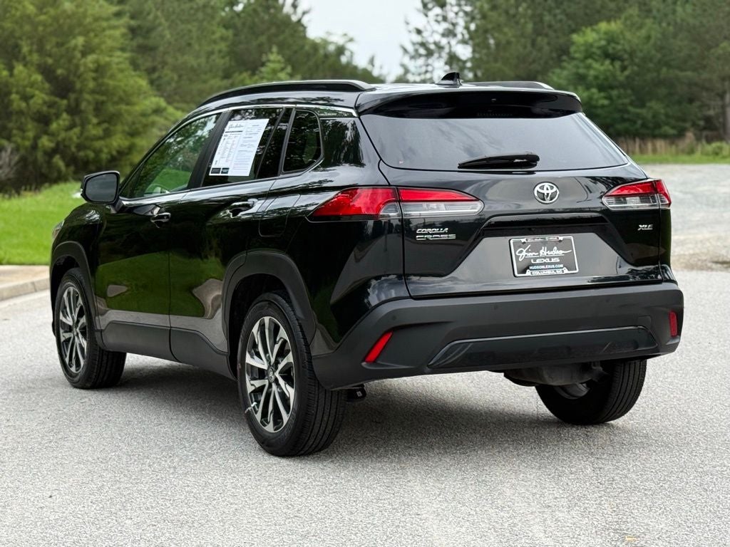 2025 Toyota Corolla Cross XLE