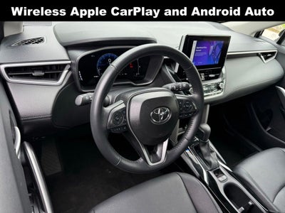 2025 Toyota Corolla Cross XLE