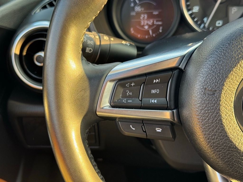 2020 FIAT 124 Spider Lusso Navigation and Sound Group