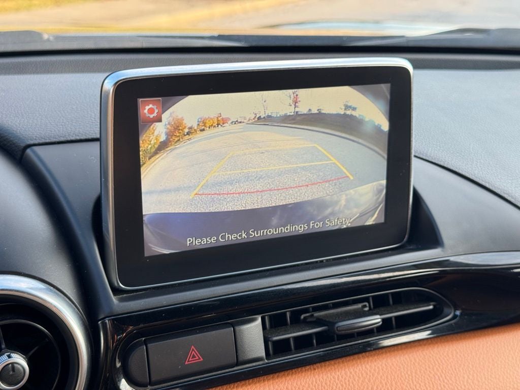 2020 FIAT 124 Spider Lusso Navigation and Sound Group