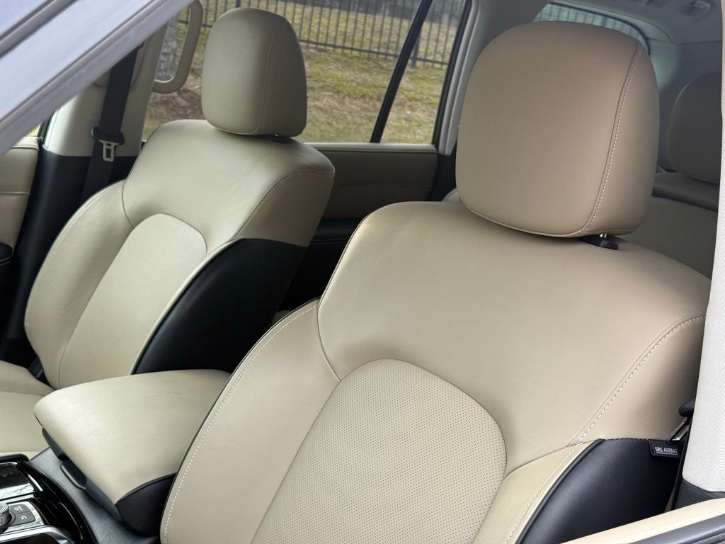 2023 INFINITI QX80 Premium Select