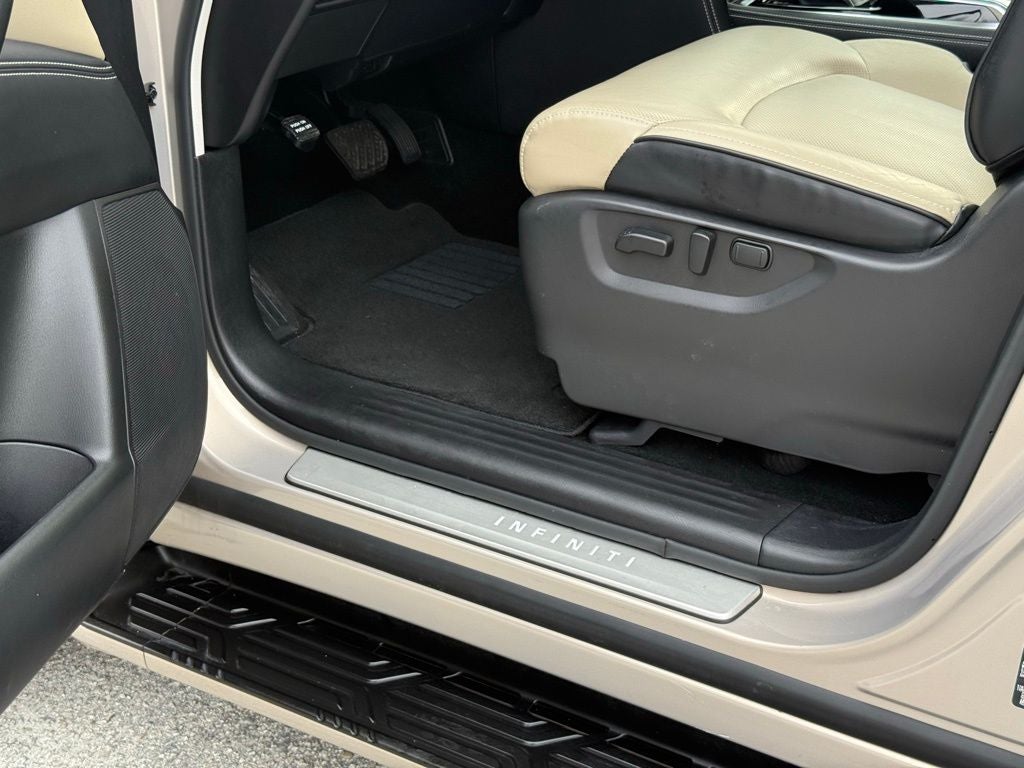2023 INFINITI QX80 Premium Select