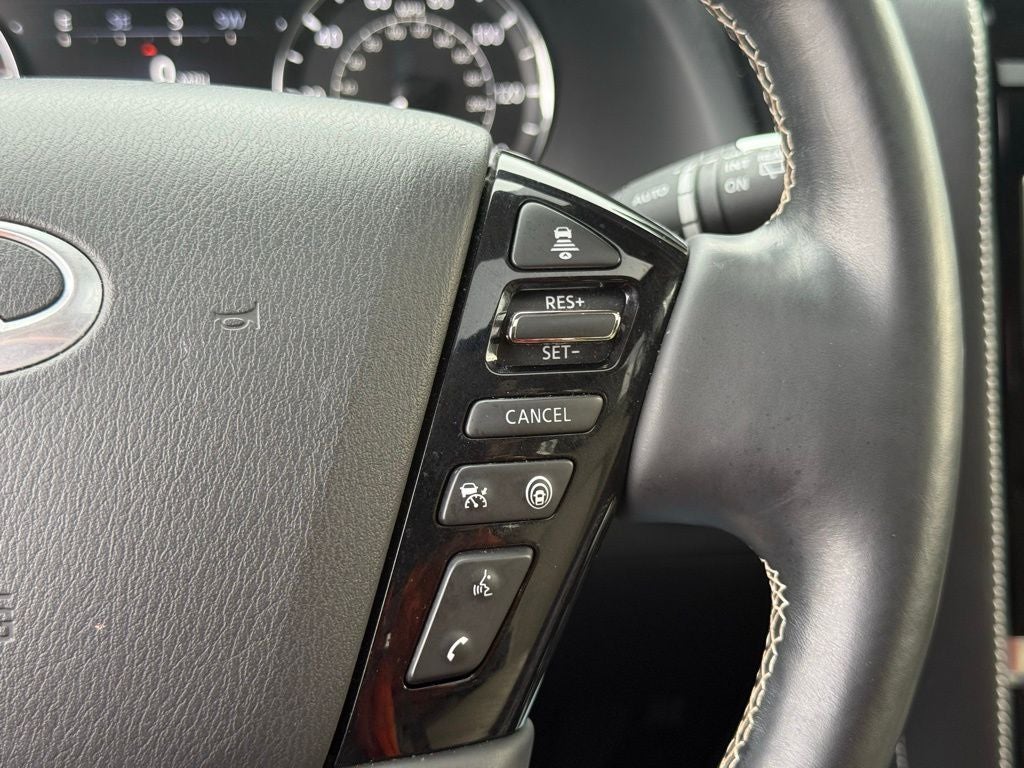 2023 INFINITI QX80 Premium Select