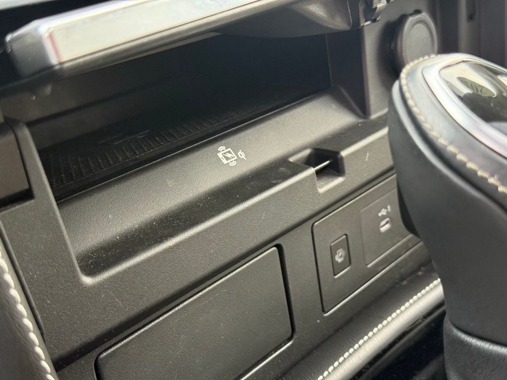 2023 INFINITI QX80 Premium Select