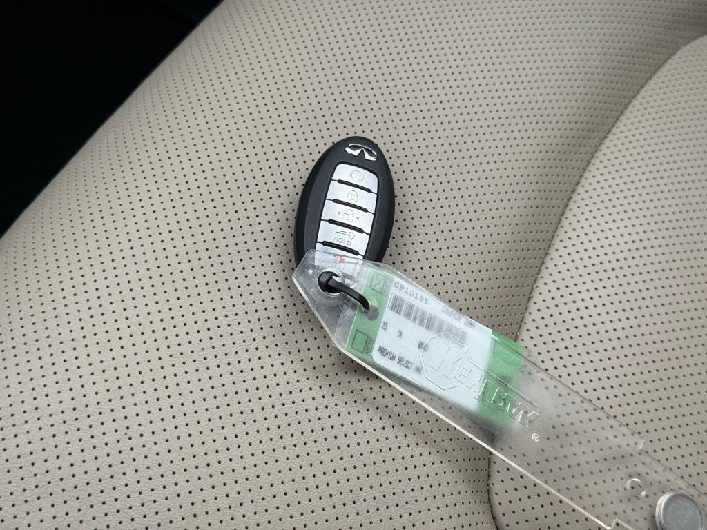 2023 INFINITI QX80 Premium Select