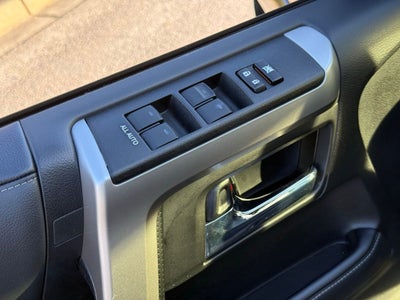 2023 Toyota 4Runner SR5 Premium Leather Sunroof Third Row Seating