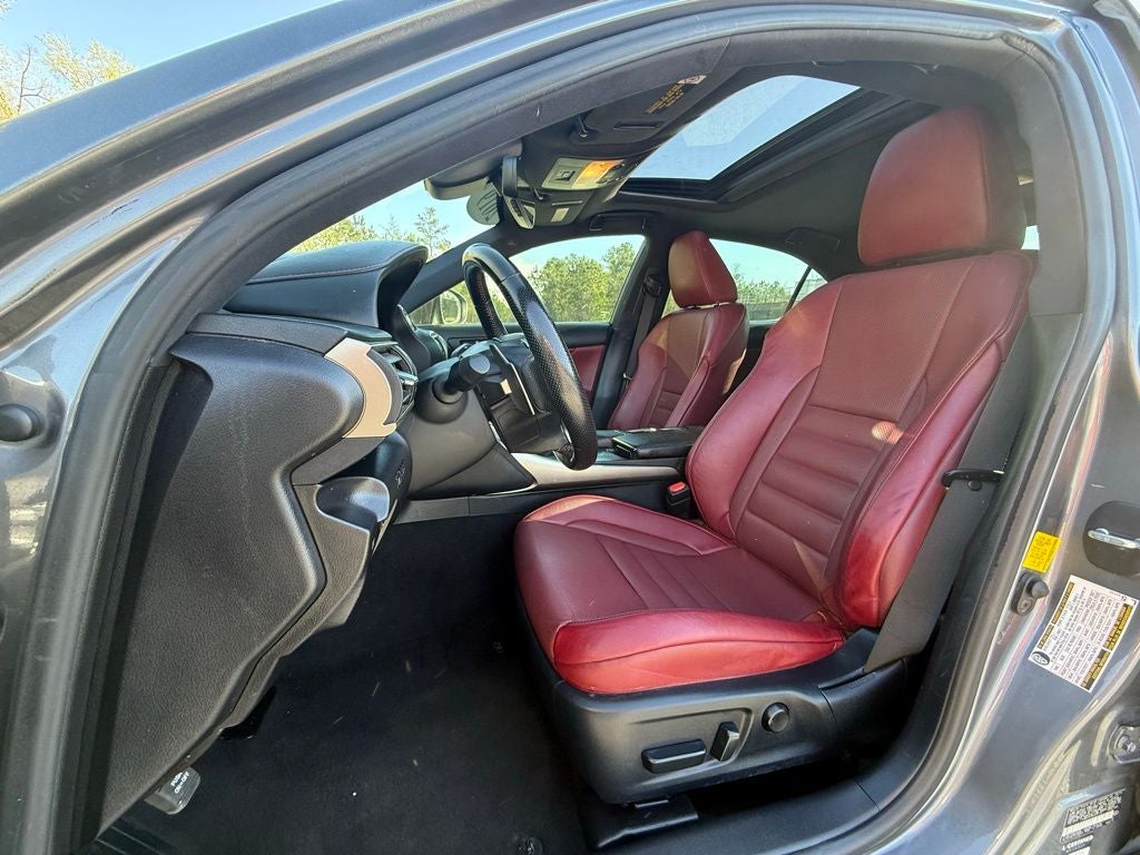 2019 Lexus IS 300 F Sport Navigation