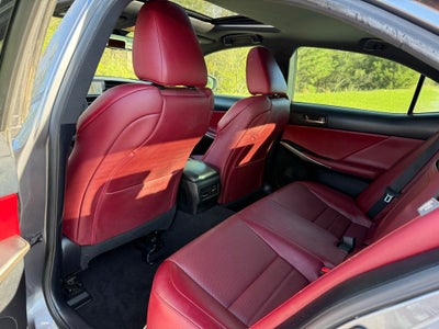 2019 Lexus IS 300 F Sport Navigation