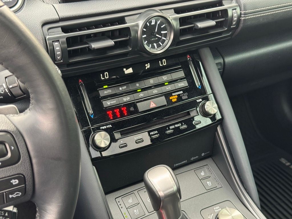 2024 Lexus IS 300 Comfort Package L/Certified Unlimited Mile Warrant