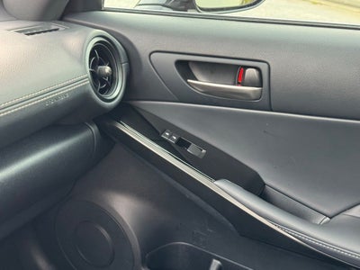 2024 Lexus IS 300 Comfort Package L/Certified Unlimited Mile Warrant