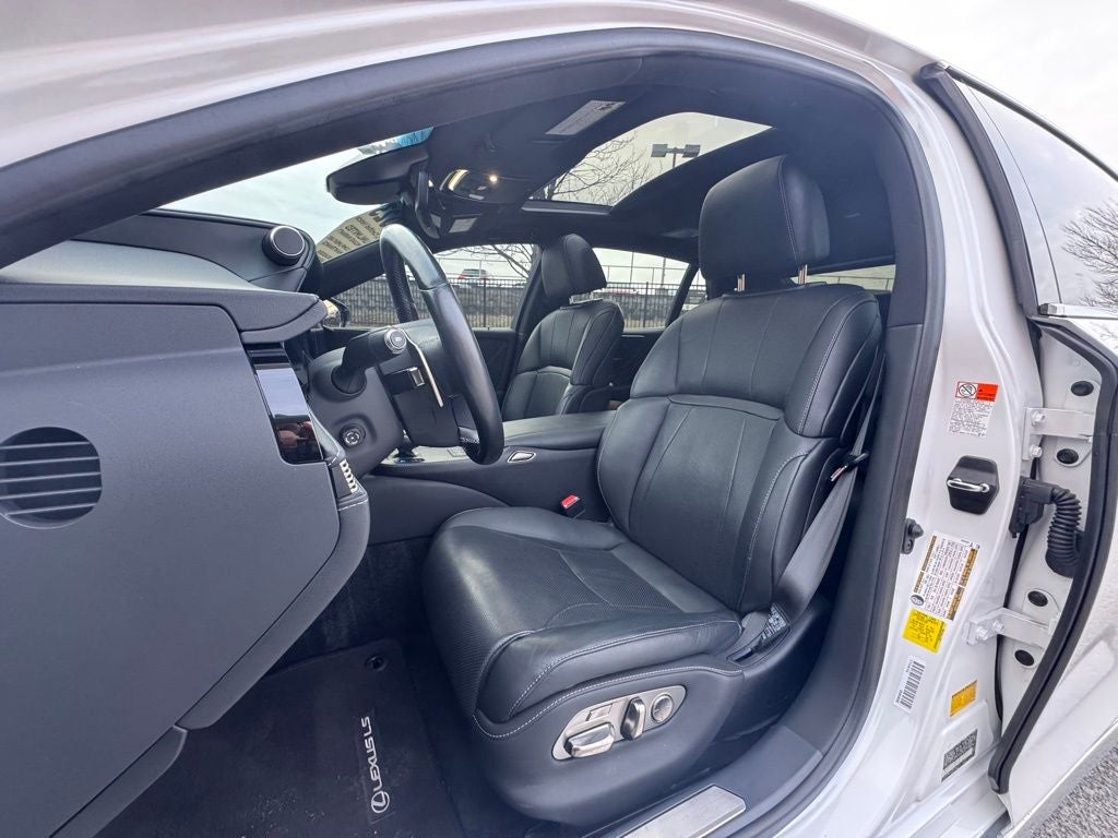 2023 Lexus LS 500 Navigation L/Certified Unlimited Mile Warranty