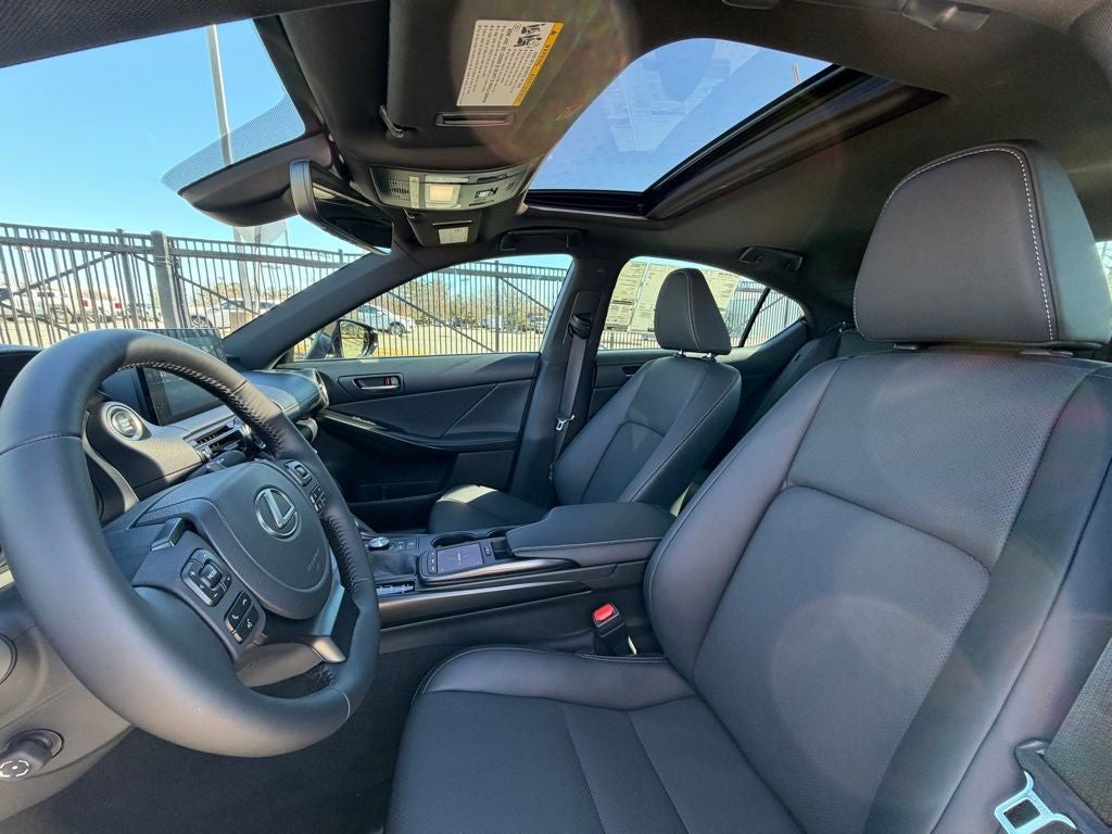 2025 Lexus IS 300 Premium L/Certified Unlimited Mile Warranty