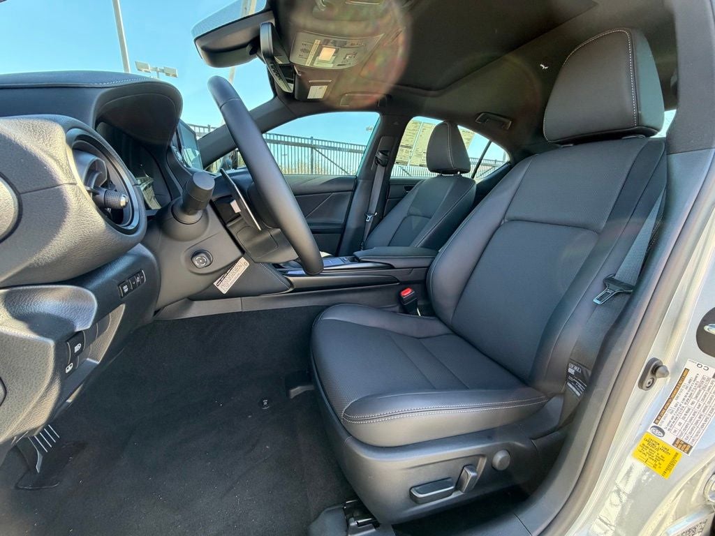 2025 Lexus IS 300 Premium L/Certified Unlimited Mile Warranty