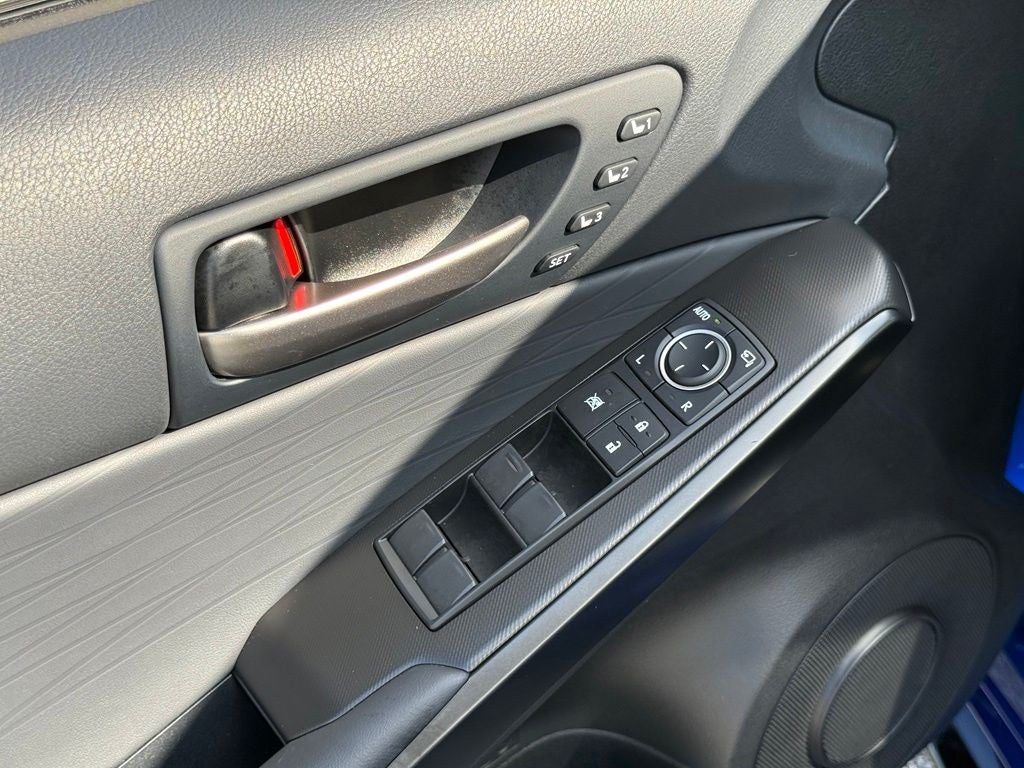 2025 Lexus IS 350 F SPORT Navigation L/Certified Unlimited Mile Warranty