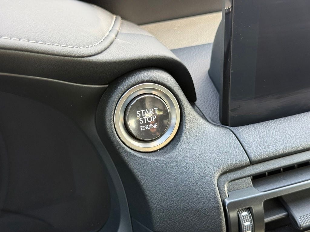 2025 Lexus IS 350 F SPORT Navigation L/Certified Unlimited Mile Warranty