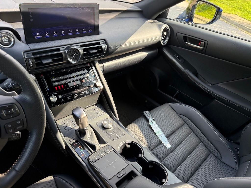 2025 Lexus IS 350 F SPORT Navigation L/Certified Unlimited Mile Warranty