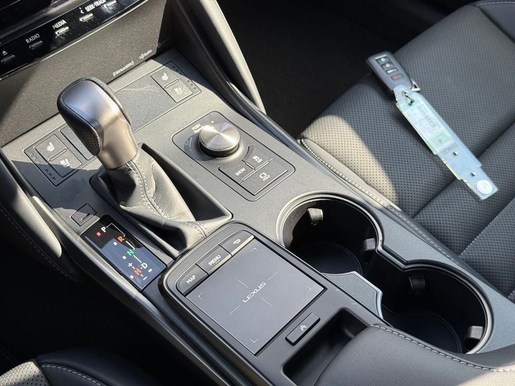 2025 Lexus IS 350 F SPORT Navigation L/Certified Unlimited Mile Warranty