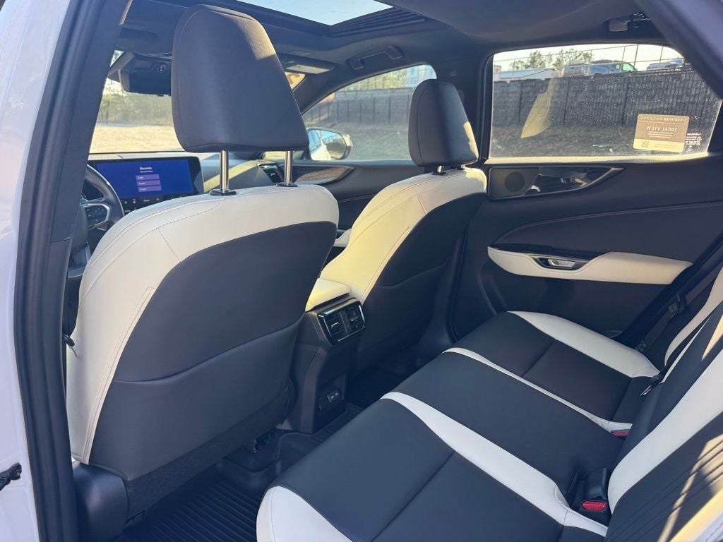 2023 Lexus NX 350h Premium Navigation L/Certified Unlimited Mile Warranty